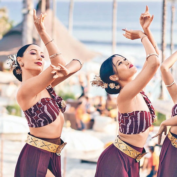 訪客能欣賞到以摩登方式演繹的傳統峇里島舞蹈。