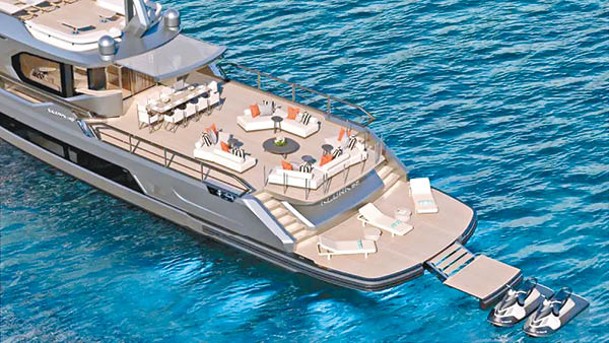 雖然船身只有28米，卻擁有寬敞的日光浴甲板和海灘俱樂部。（Red Yacht Design）