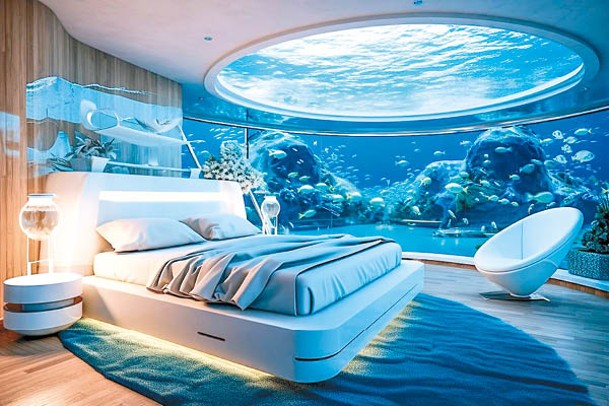 臥室設於水下，晚晚都有《魚樂無窮》作為餘興節目陪你入睡。