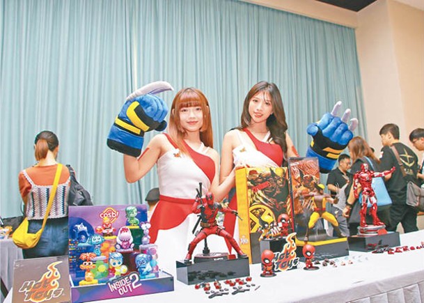 Hot Toys除了推出限定版鐵甲奇俠及動漫節首發COSBABY人偶，還舉行大型珍藏人偶展覽。（展位F01）