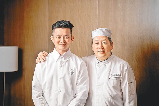 （左）主廚李韋傑師傅、（右）廚藝總監蕭顯志師傅