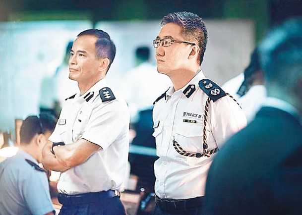 蕭澤頤（右）曾在警隊宣傳片《守城》粉墨登場。