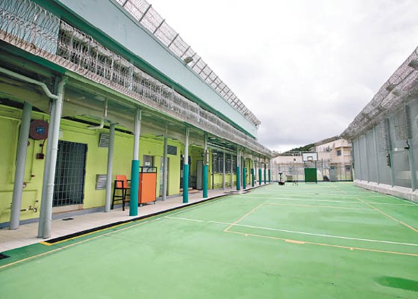 大潭峽懲教所開幕不足一個月，即有羈留者滋事。