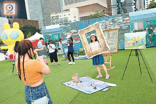 《莫奈花園》展出印象派大師莫奈的故居及名畫。