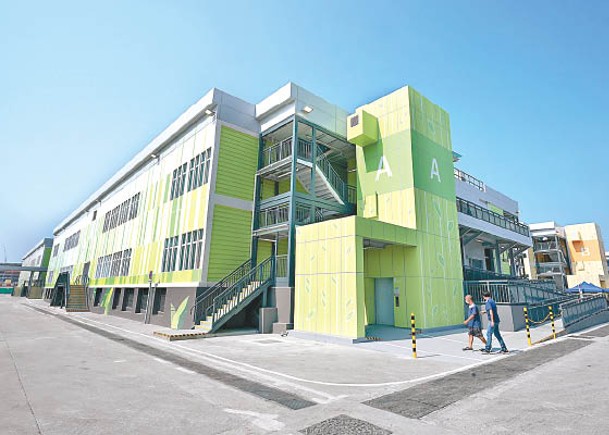 北大嶼山醫院香港感染控制中心的隔離病房負壓系統，其警報昨早發生誤鳴。