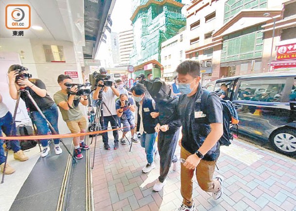 警方日前拘捕香港言語治療師總工會5名骨幹成員。