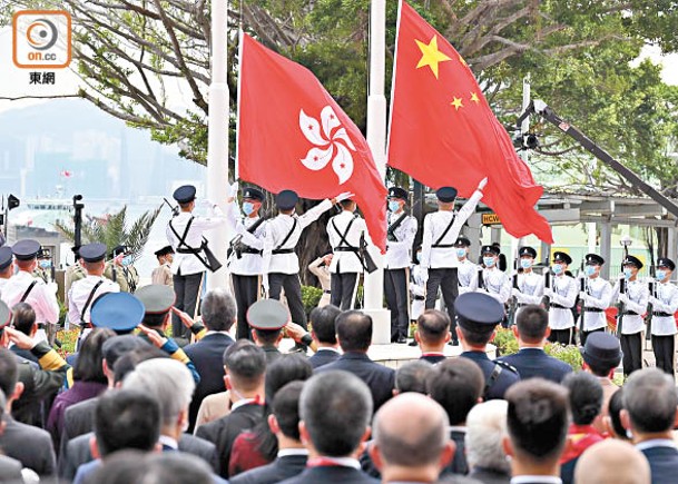 政府將修訂國旗國徽法，草案於下周三在立法會首讀及二讀。