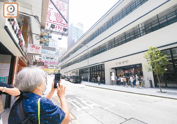 中環街市活化後終於開幕。（陳德賢攝）