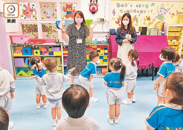 《基本法》測試長遠會推展到直資學校及幼稚園教師。