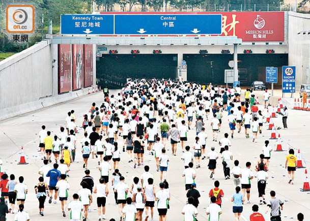 渣打香港馬拉松將於下周日舉行。
