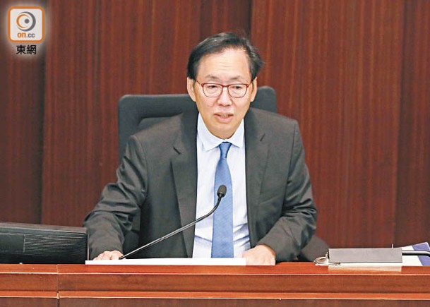 陳健波批准局方豁免發出文件通知期的申請。