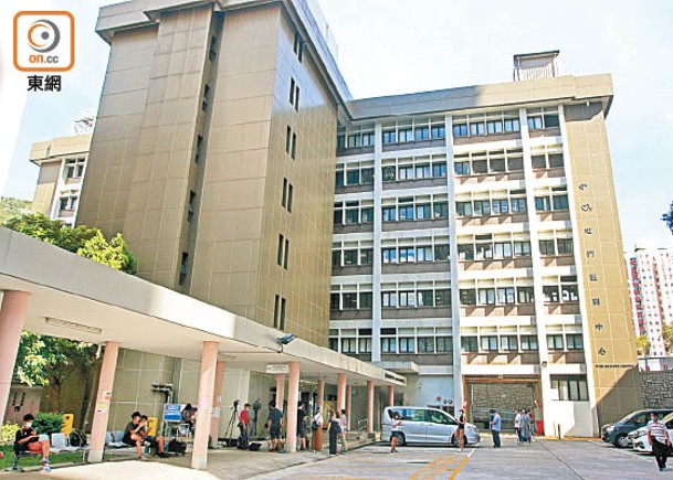 屯門醫院再多3名病人感染腸道鏈球菌，一人已出院。