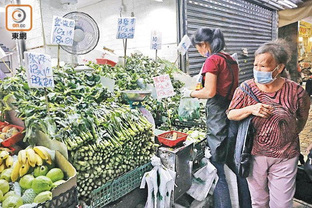 上月部分蔬菜價格按年上升超過一倍。