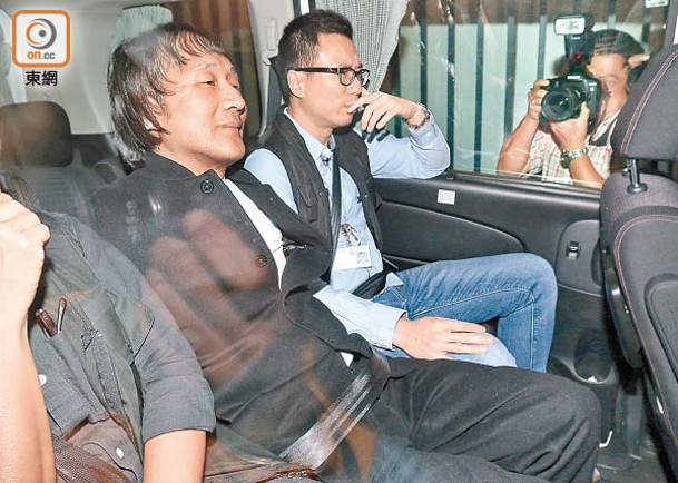 上海仔多項罪行纏身，在今年10月獲放生不起訴。