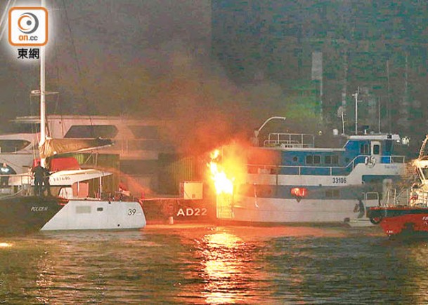 遊艇自焚破損  觀塘避風塘險燒連環船