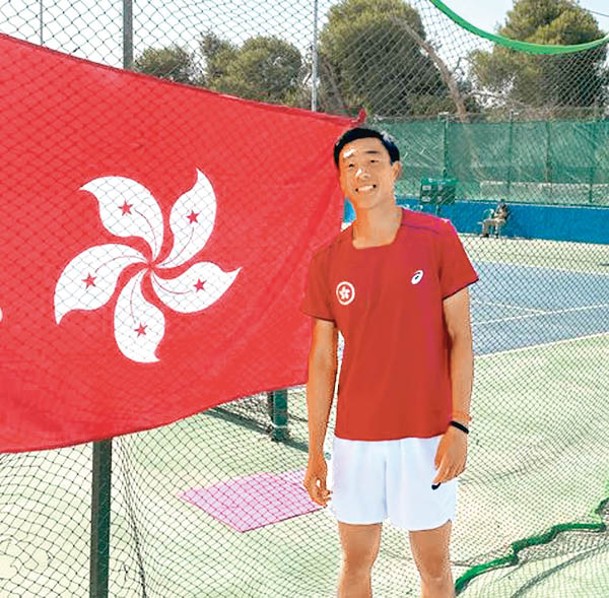 黃澤林連續奪得兩項青少年大滿貫賽事冠軍，創下香港歷史。