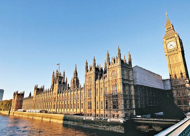 英王室犯太歲  國運持續不穩