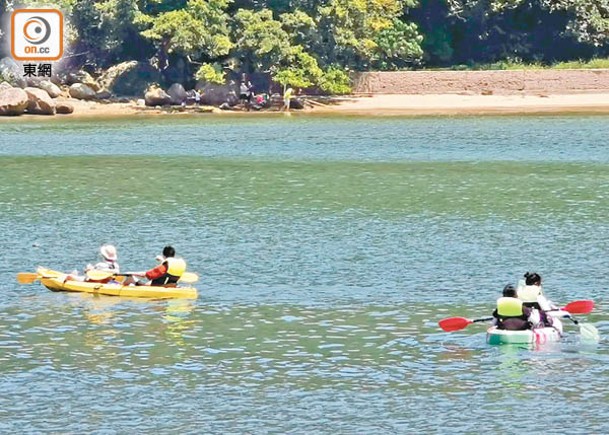 昨有4名市民涉到黃子洋家租獨木舟出海。