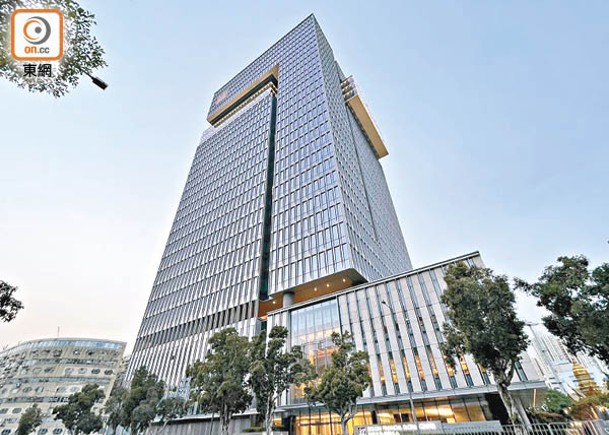 九龍灣高銀金融國際中心