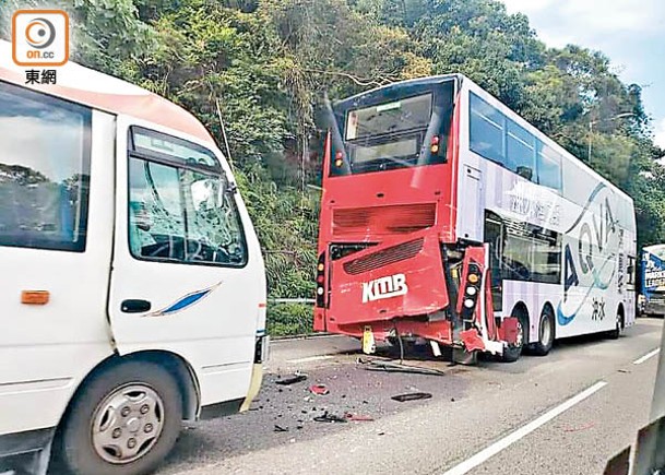 旅巴撼九巴尾  9人送院