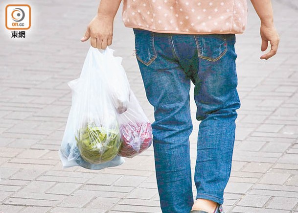 塑膠購物袋收費計劃推出至今超過10年，一直維持「5毫子」膠袋稅。