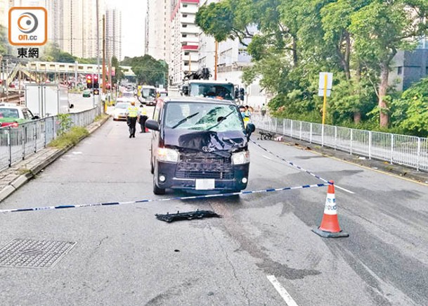 頭撼貨Van大銀幕  七旬單車翁不治