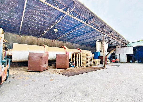 城規會定義「鄉郊工場」   指違土地用途  木卡板回收廠  被拒領500萬元資助