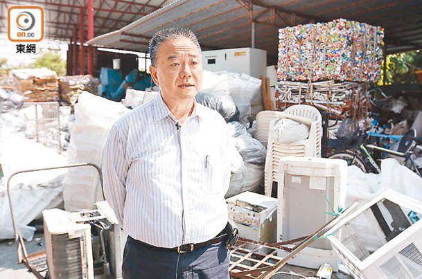 劉耀成批評港府過分依賴內地處理垃圾。