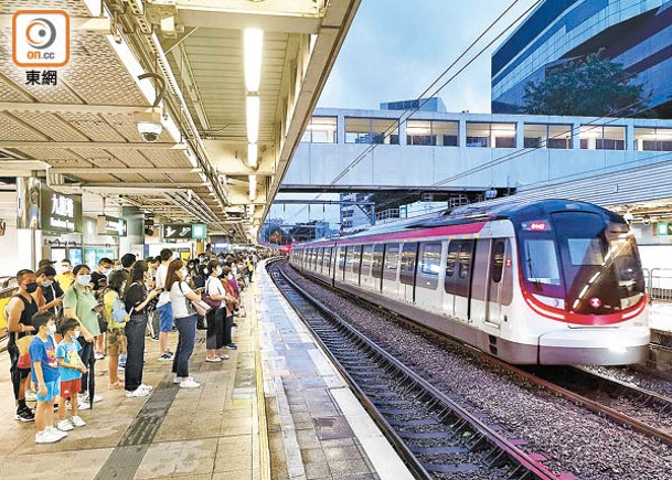 港府倡建「中鐵綫」，由元朗錦田經葵涌接駁至九龍塘站。