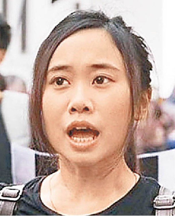 袁嘉蔚要求只由一名法官決定其刑罰。