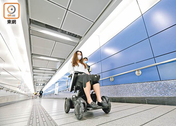殘疾人士本月13日可免費乘搭港鐵。