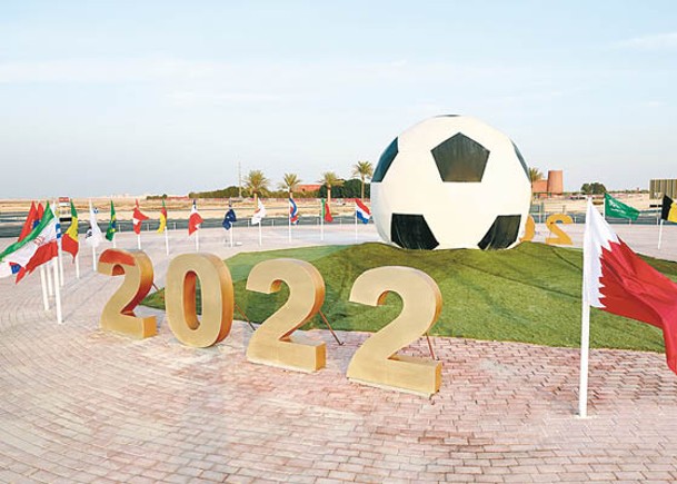 卡塔爾世界盃飽受爭議。