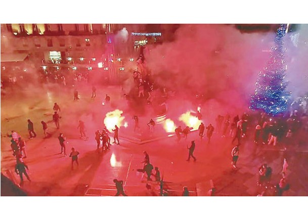 蒙彼利埃街頭發生球迷騷亂。