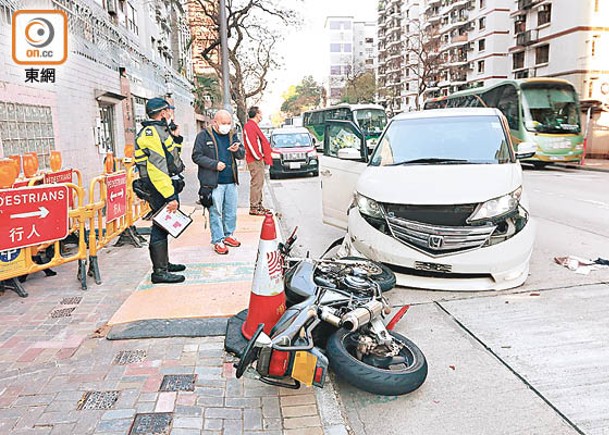 警方到場調查。