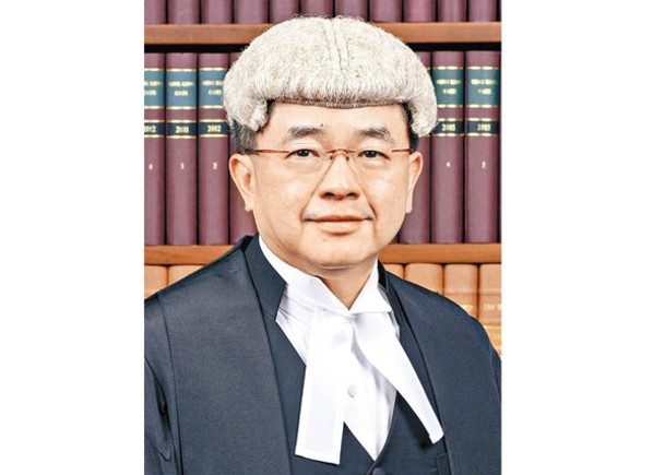陳嘉信法官將會退出泛民初選案之審訊。