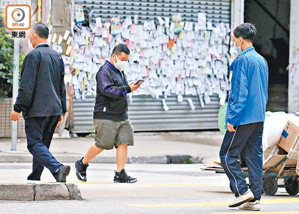 現時仍然有十多萬市民失業。