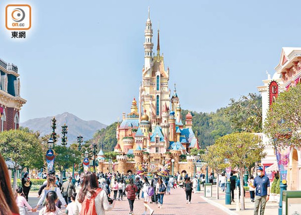 迪士尼樂園下月2日舉辦大型職業招聘會。