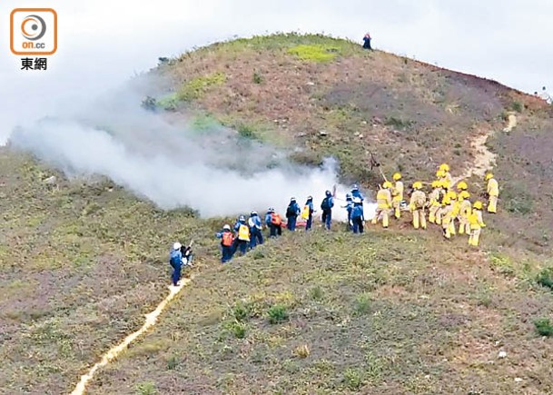攀山拯救事故  5年飆逾3倍  跨部門大嶼山模擬山火演習