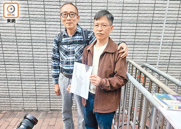被告徐漢光（左）及鄧岳君獲准繼續保釋。