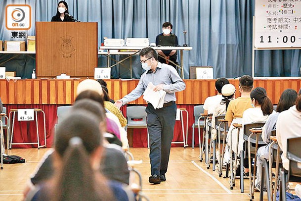 今屆文憑試考生仍須戴口罩應考，試前亦須先完成健康申報。