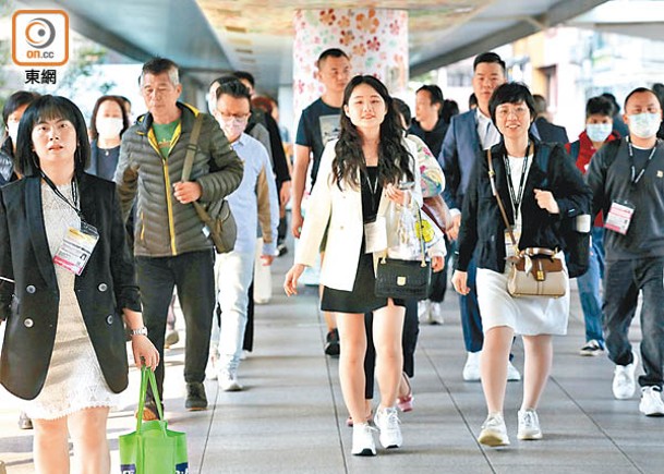 甲亢的高危一群常見於年輕女士，並以亞洲人居多。