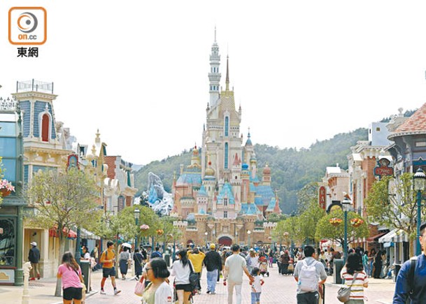 迪士尼樂園今年底會有新園區開幕。
