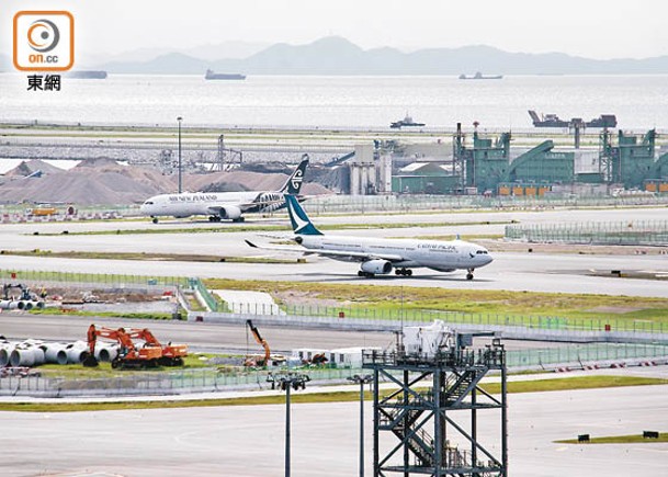 港府有意打造香港成為區內飛機租賃市場的首選地。