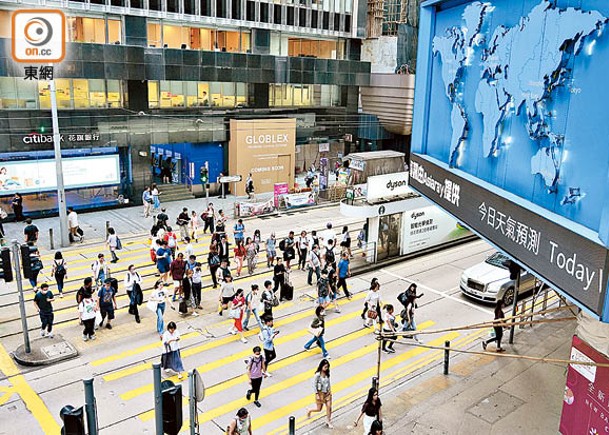 香港：本港在去年全球外派員工薪酬福利排名全球第5，亞洲區則排名第4。