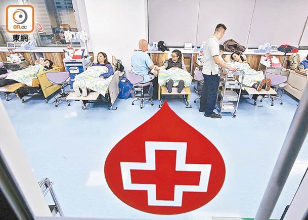 紅十字會緊急呼籲市民捐血。