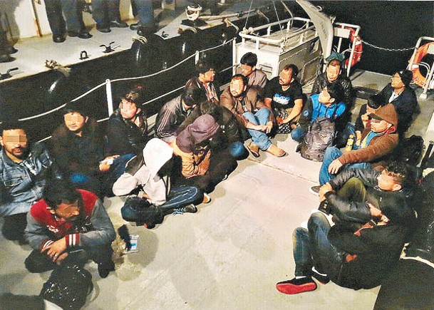 南亞兵團兩路夾擊  19人蛇湧港搵食