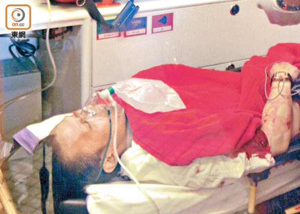 李泰龍2009年在尖沙咀被斬喪命。