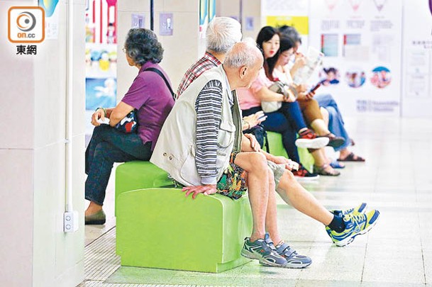 本港人口老化問題加劇。