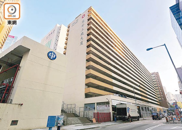 葵安工廠大廈將重建作地區醫療服務之用。