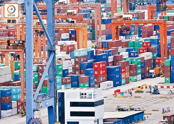 進出口貿易及物流業11月中小型企業業務跌幅顯著。